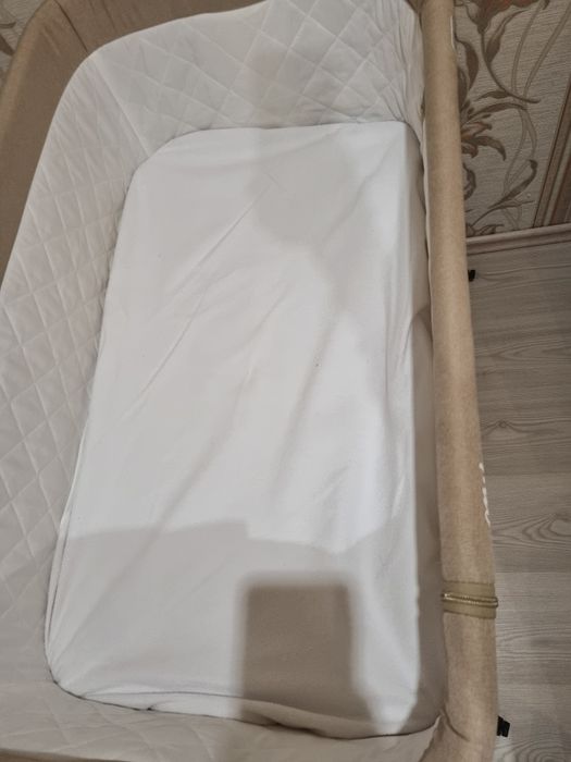 Кошара next to me