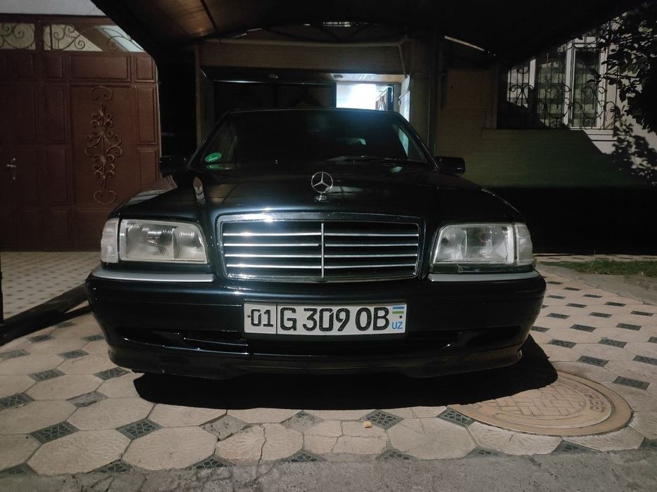 Mercedes w202 sotiladi