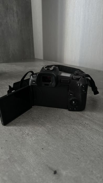 Камера canon r body