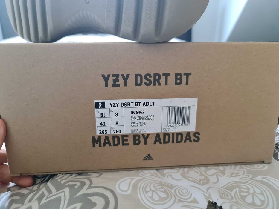 Adidas Yeezy DSRT BT ROCK 42eu