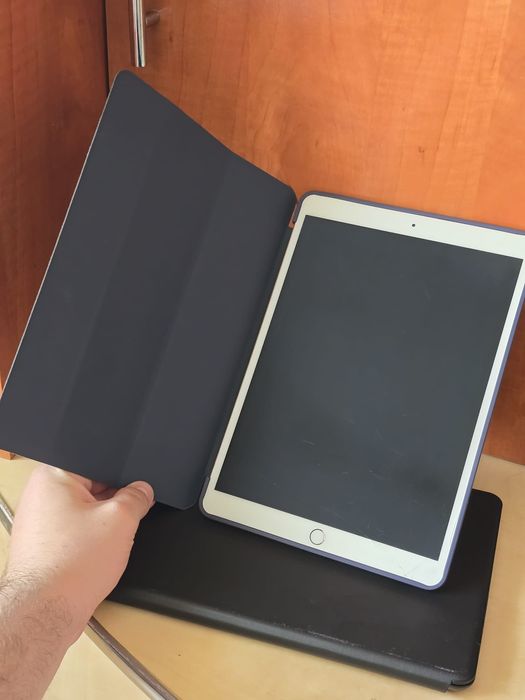 Ipad Air 3 10.5" Gold, 64Gb, 91% baterie