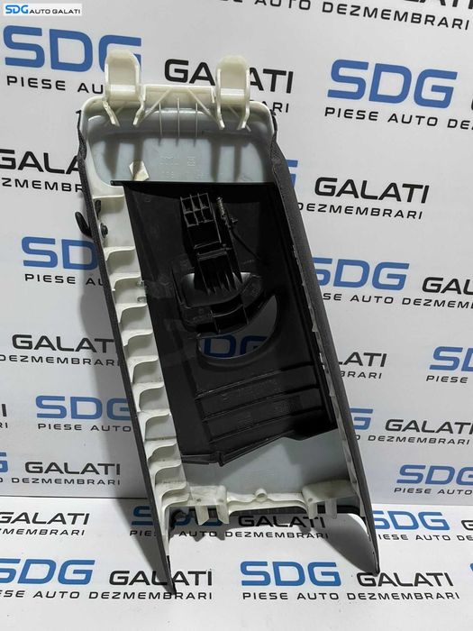 Ornament Stalp Plastic Negru S Line Dreapta Mijloc Audi A5 2008 - 2016 Cod 8T8867293 [1643]