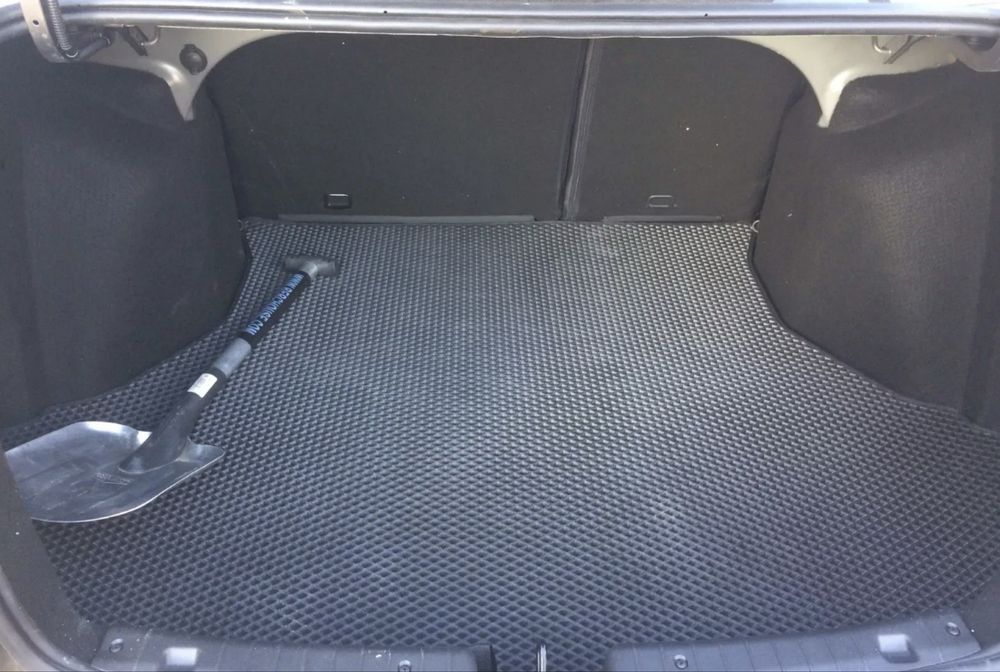 Ева полик багажника гранта