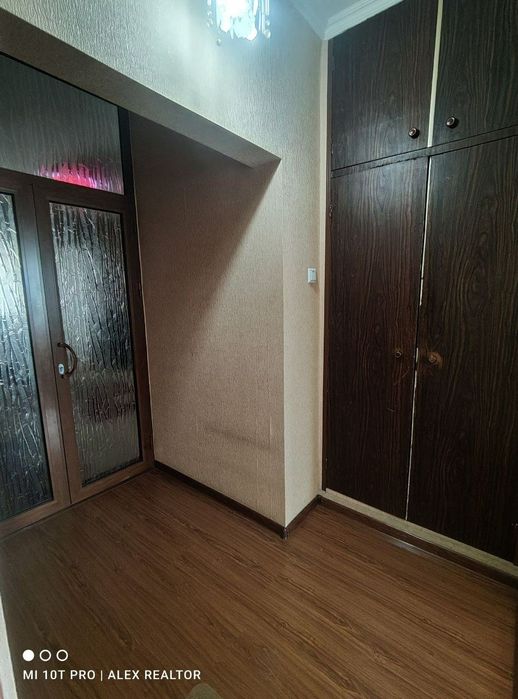 Аренда 2-х комнатная квартира Янгихает Спутник 15.