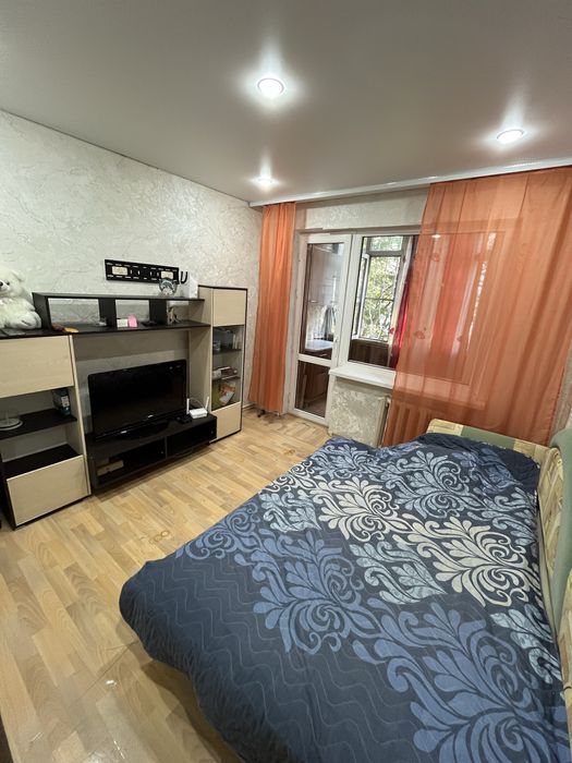 Продам квартиру на карбышева 26