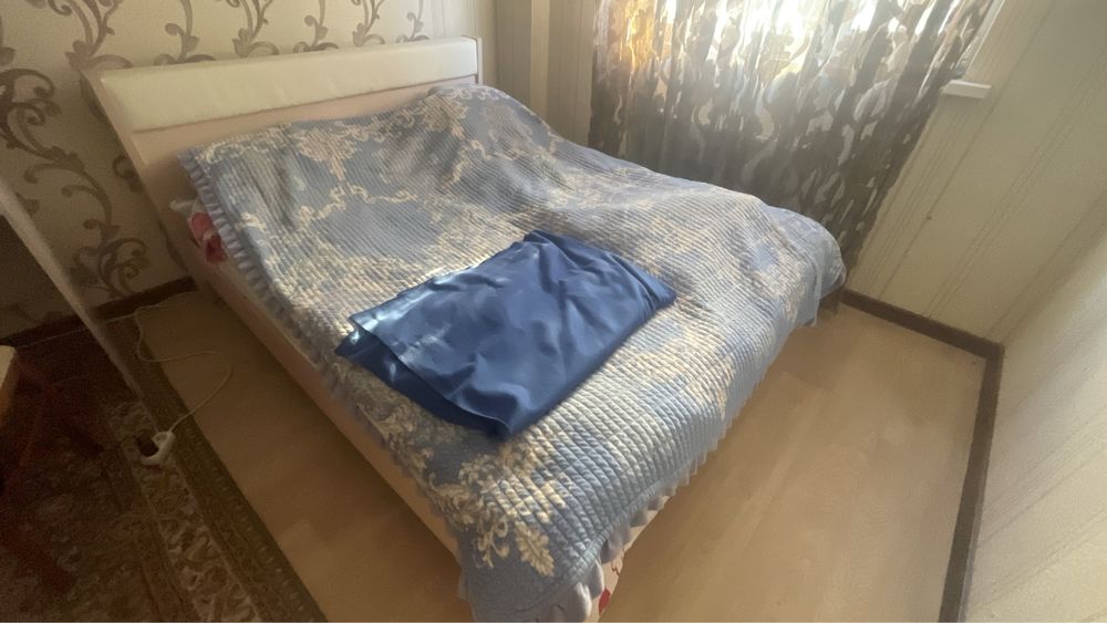 Кровать двухспальний