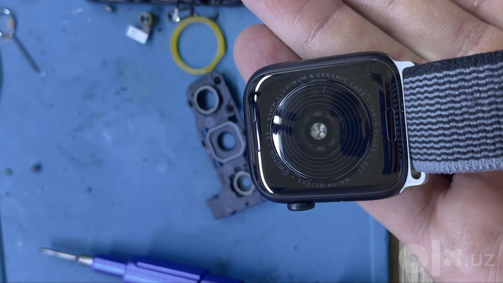 Apple Watch SE 44mm