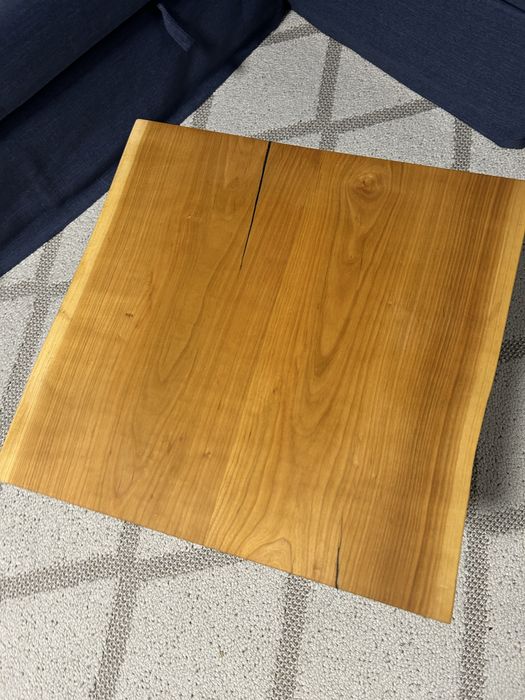 Масичка за кафе от масив ръчна изработка! Уникат!