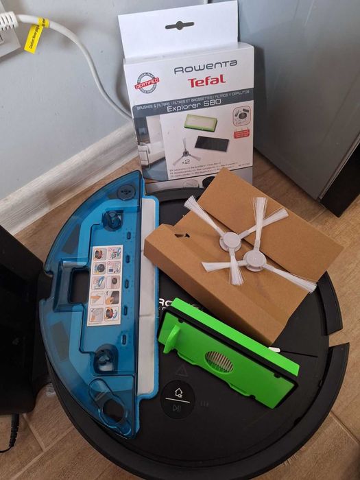 Прахосмукачка робот rowenta explorer 80