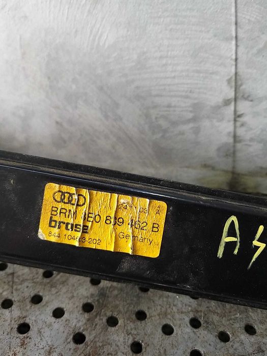 Macara geam electric dreapta spate audi a4 b7 8e 8e0839462b