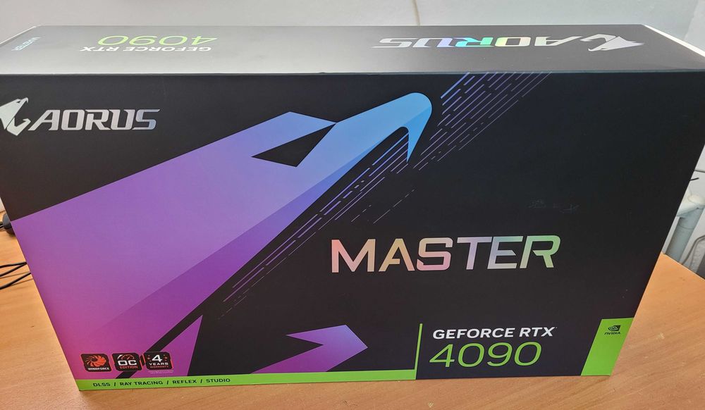 Видеокарта Gigabyte Aorus Master RTX 4090 24Gb