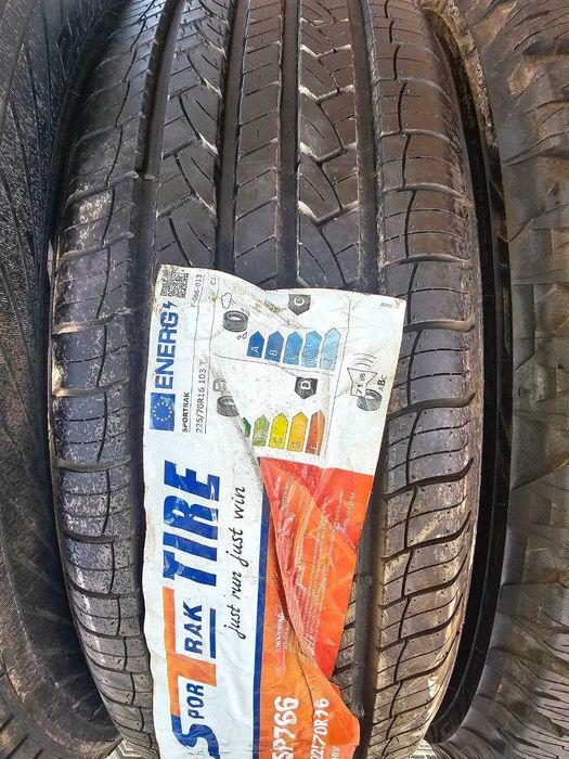 255/60R18 255/55R18 235/65R18 255/65R16 225/55R16  есть 1шт на запаску