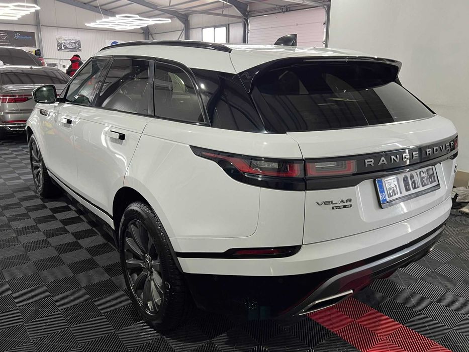 Range Rover Velar D300 SE / 300 CP. R-Dynamic. Achiziționat NOU din România – 0 km.