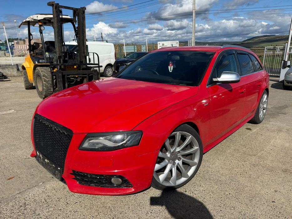 Dezmembrez Audi a4 b8 sline break 2009 rosu LZ3M 3.0 tdi CCWA quattro faruri bixenon