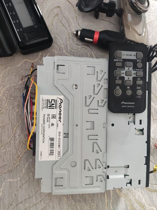 Магнитола пионер регистратор в подарок  в отл состояни