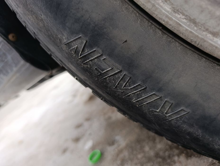 Продам резину зимнюю