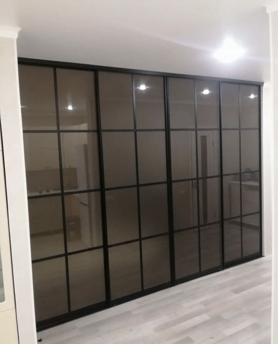 LOFT межкомнатные  перегородки ,раздвижные стеклянные двери,двери купе