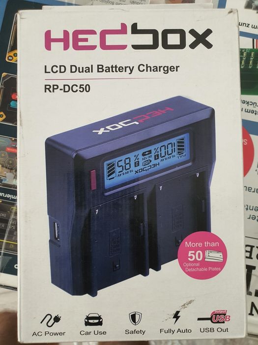 Vând încărcător hedbox rp-dc50 cu lcd