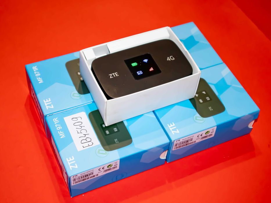 Преносим рутер ZTE, MF971R HotSpot, LTE, 4G, USB, Wi-Fi - Бисквитка