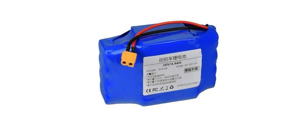 Acumulator-Baterie Hoverboard 36v si capacitatea de 6.4 Ah