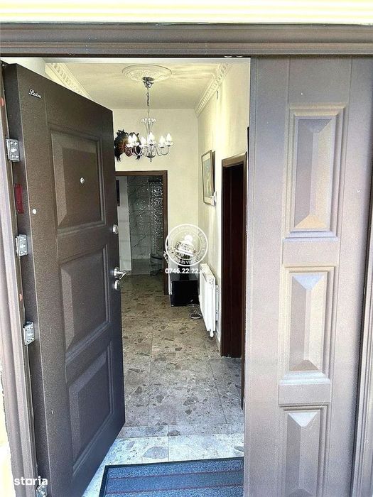 Apartament 3 camere Centru