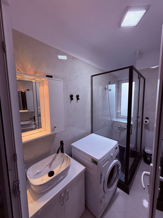 Inchiriez apartament 2 camere