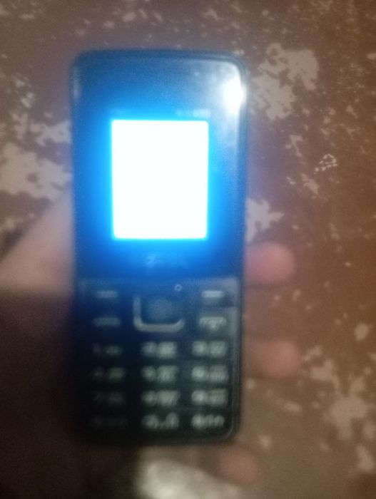 Телефон кетал  новые батарейки