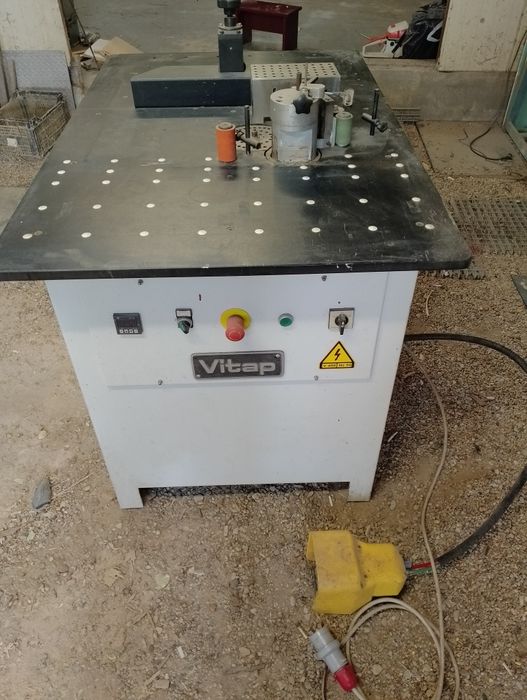 Mașina de aplicat cant ABSpe drept și rotund