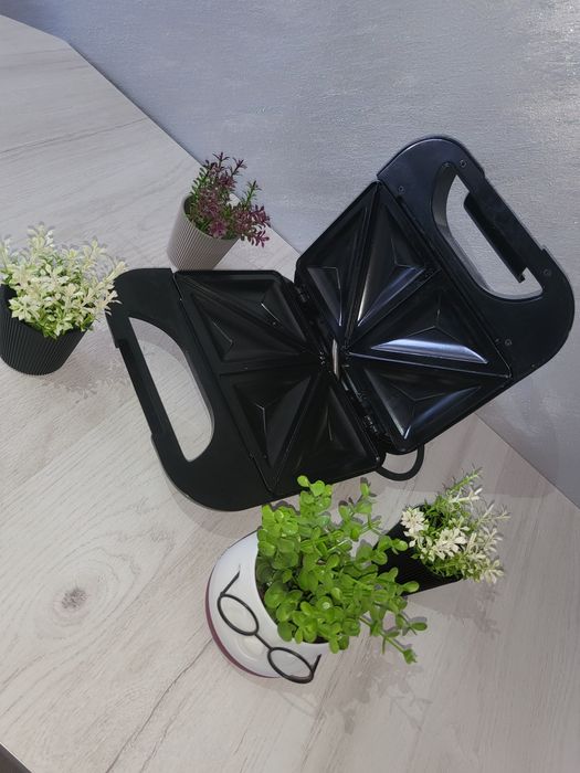 !!НОВО!! Тостер за сандвич