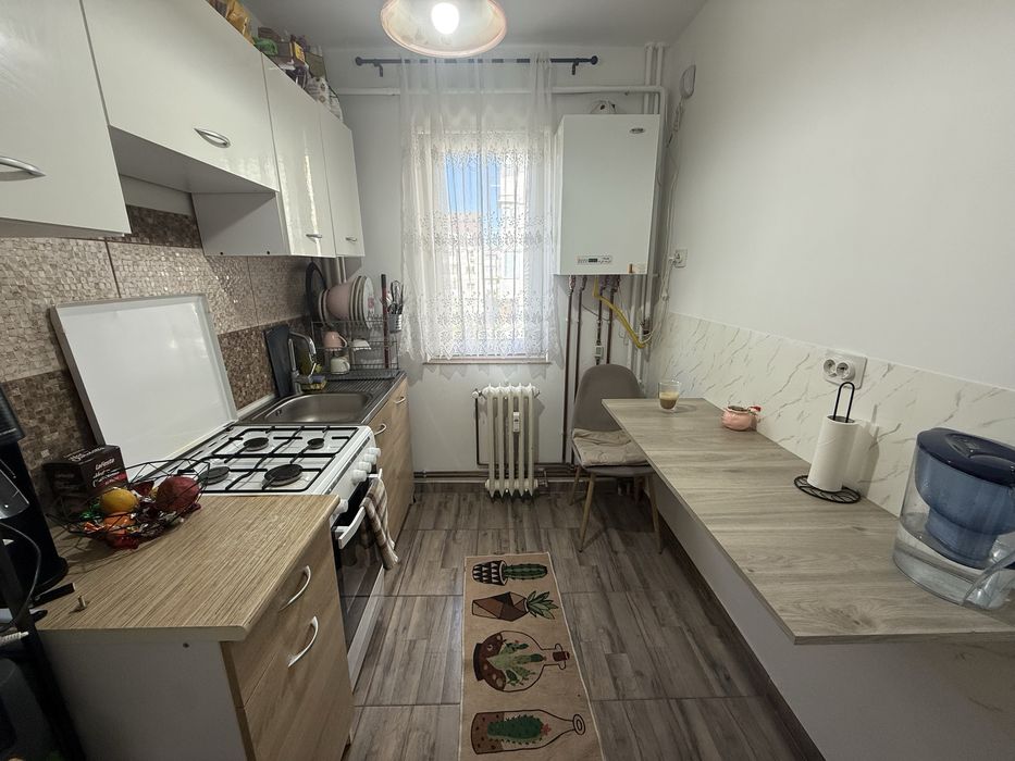Vand apartament 2 camere