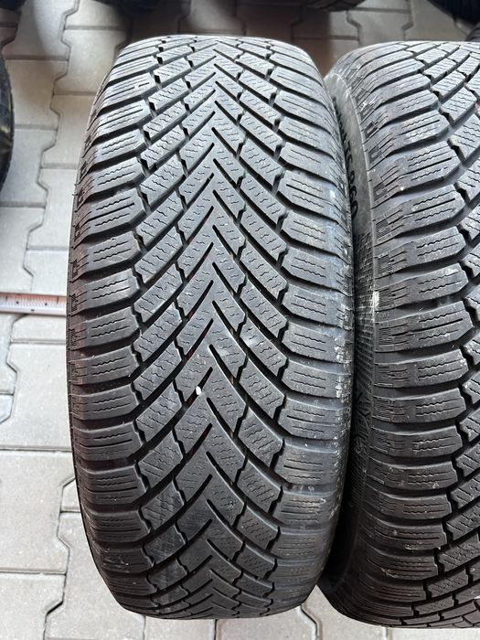2 броя Зимни Гуми 205/60/16 Continental ДОТ: 3520