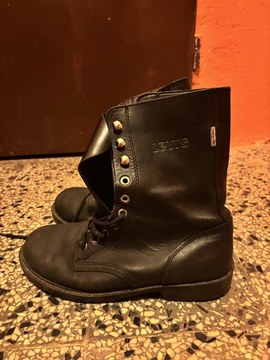 Кубинки Levi’s 41ви номер