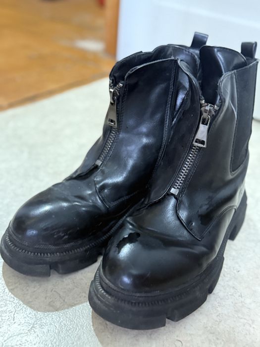 Продам ботинки зимние