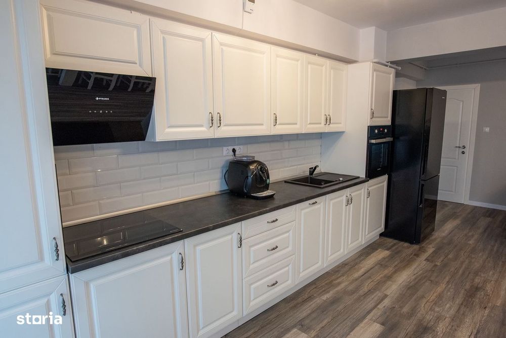 Apartament de închiriat Construcție Nouă 110 mp etajul 3 zonă centrală
