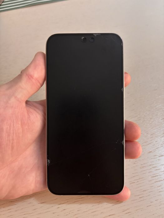 Vând iPhone 15 Pro Max 256 GB, culoare White Titanium