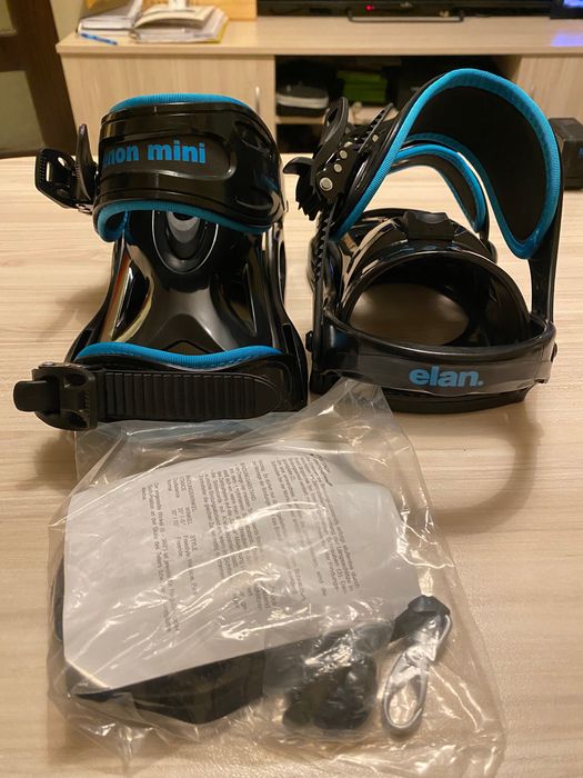 Продавам чисто нови сноубор snowboard  апарати