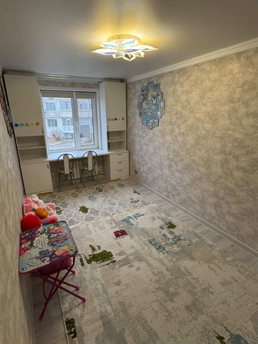 Продам Квартиру 3-х комнатную