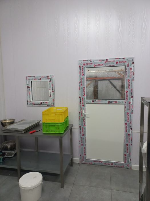 Пластиковых окна и двери