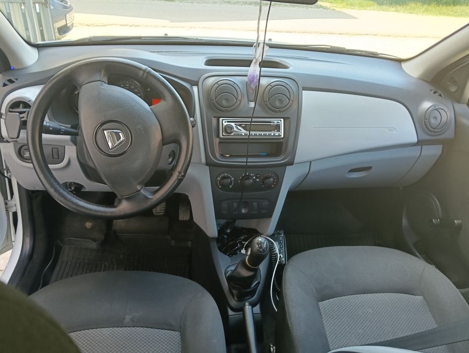 DACIA Logan 2014 — imagine 5