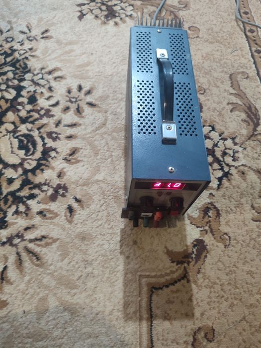 Блок питание, лабораторный.