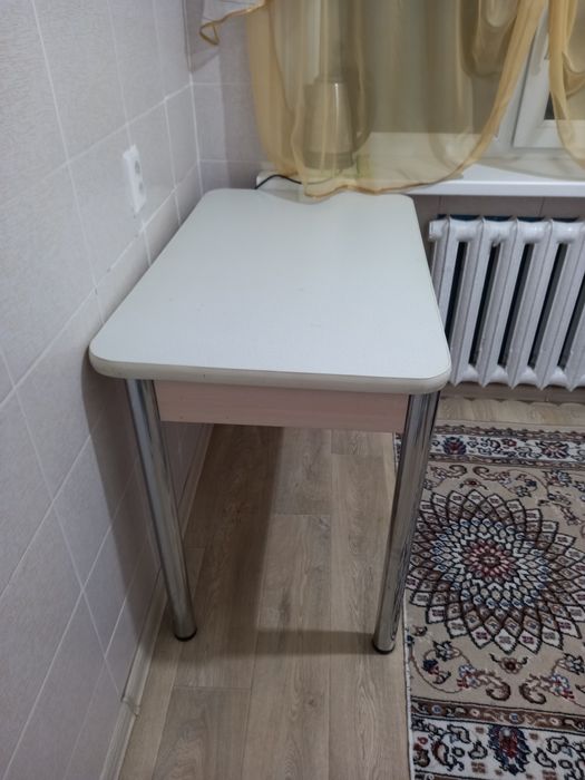 Стол куханный 9000. 95×60см.