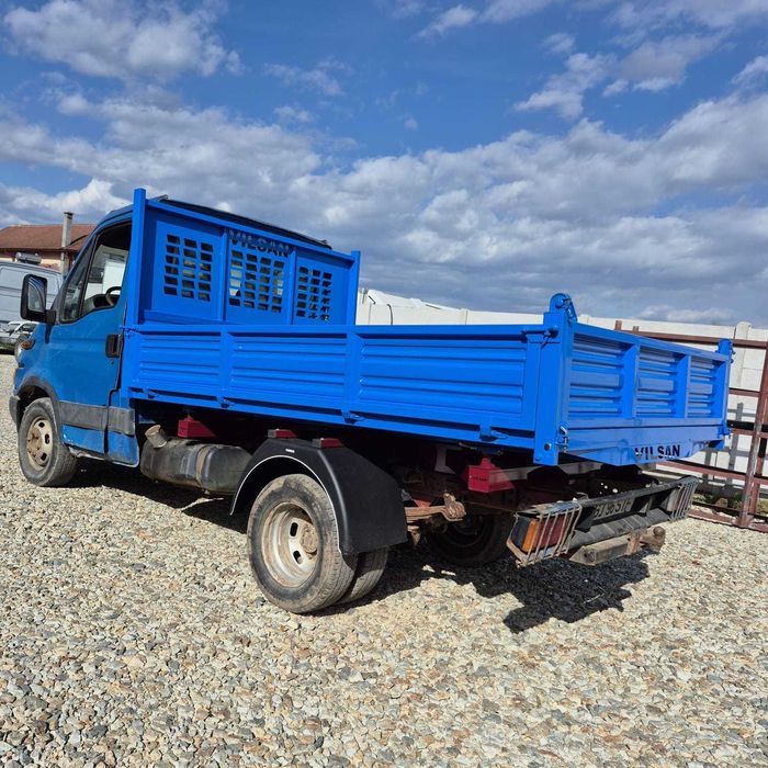 Bene basculabilă de la 2300 euro.