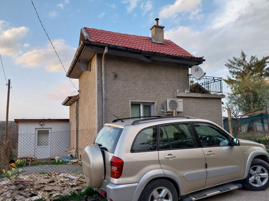 Продава се Къща в Търговище, Промишлена зона - 65 кв.м за 981 €/кв.м - Снимка #1