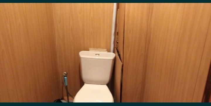 Продаю карасу-6 4 комнатную 7- этаж