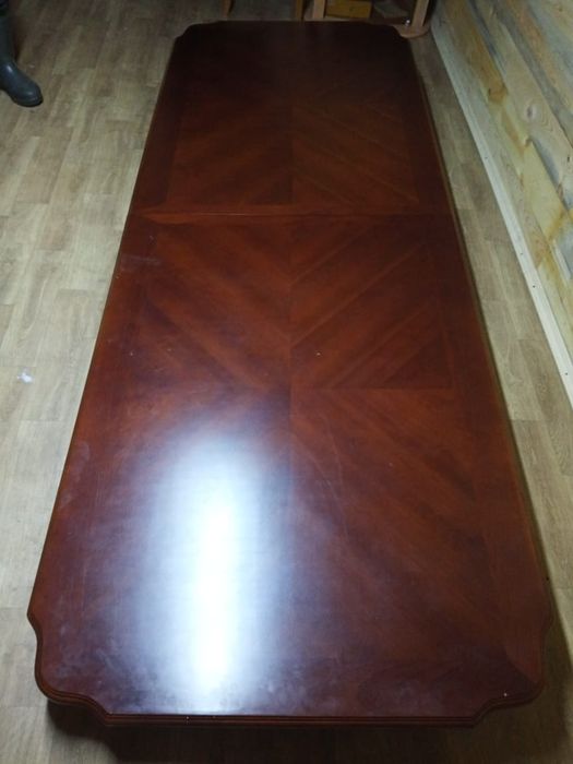 Продам стол из дуба