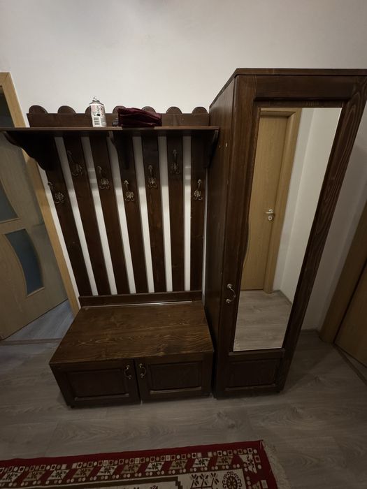 cuier cu oglina si dulap