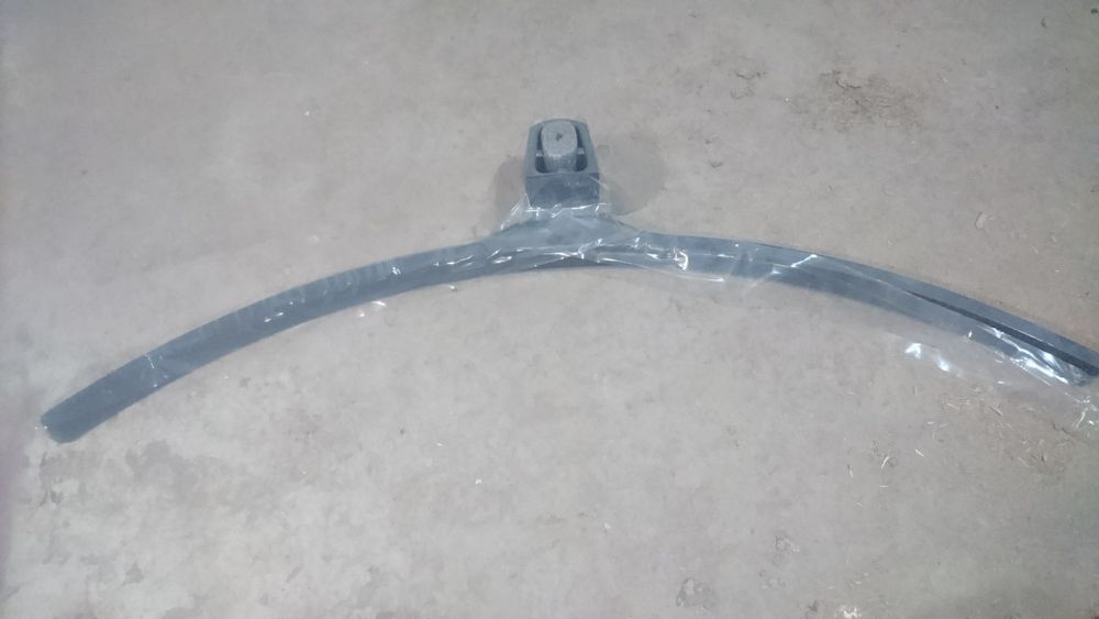 Ножки подставки на разные телевизоры Samsung, LG 55UK6300