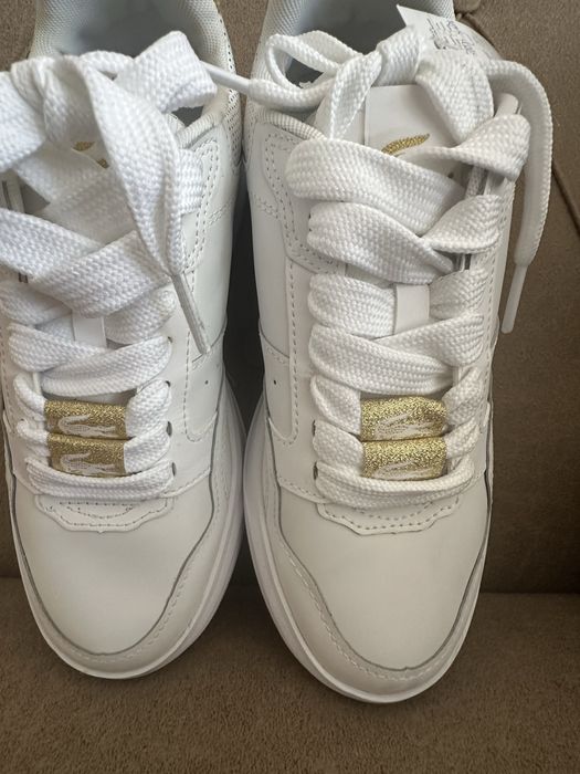 Дамски маратонки  Lacoste