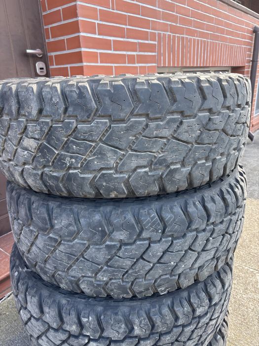 Гуми Cooper ST Maxx 265/70/17