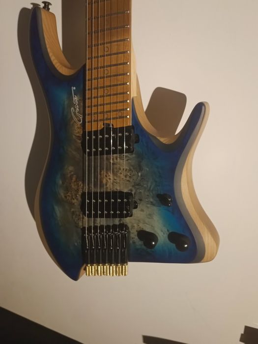 Headless 7 струнна китара Grote